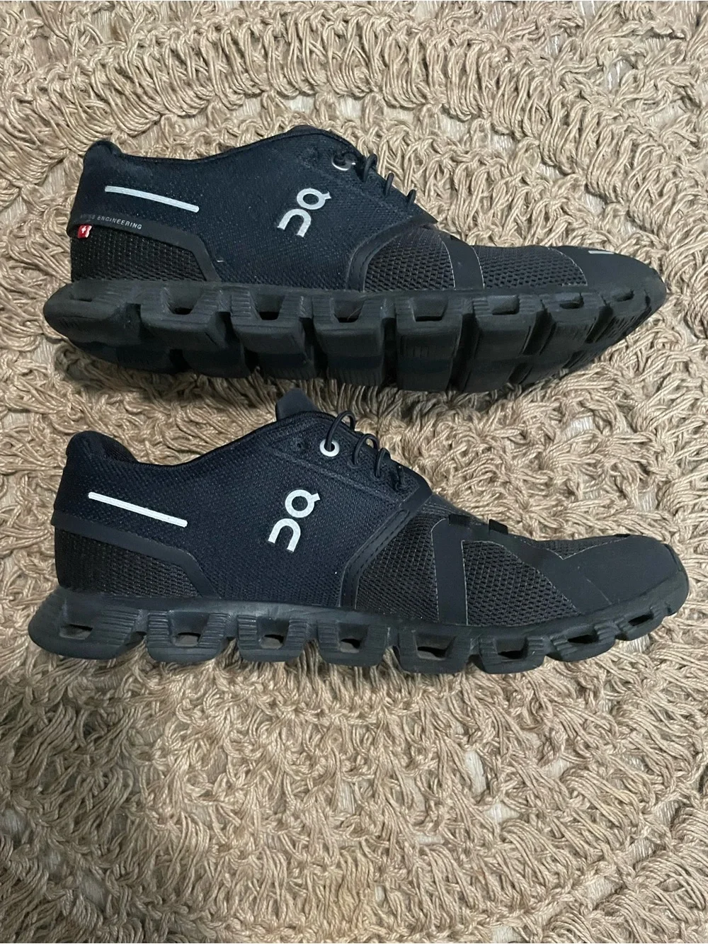 On Running Women’s Cloud 5 Sneakers
